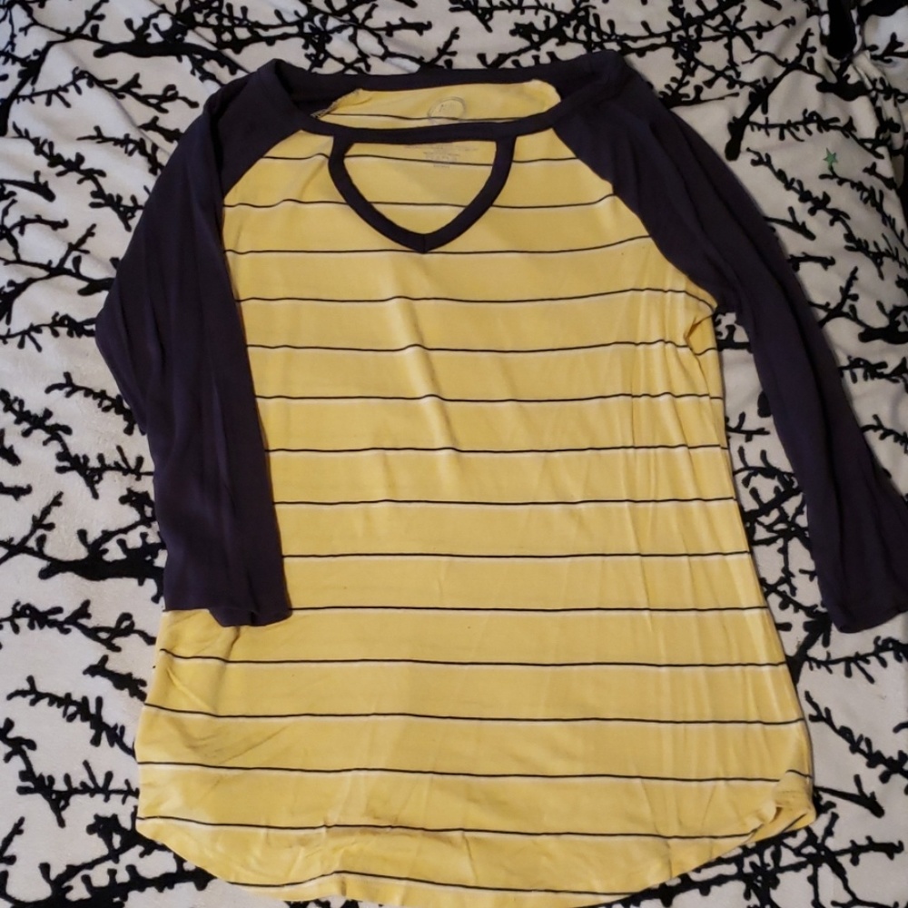 3/4 sleeve baseball tee